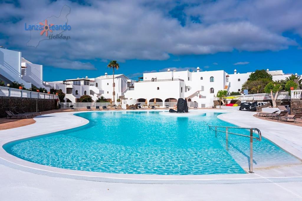 Vivienda Vacacional El Rinconcito Costa Teguise Exteriör bild