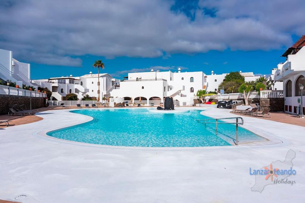 Vivienda Vacacional El Rinconcito Costa Teguise Exteriör bild