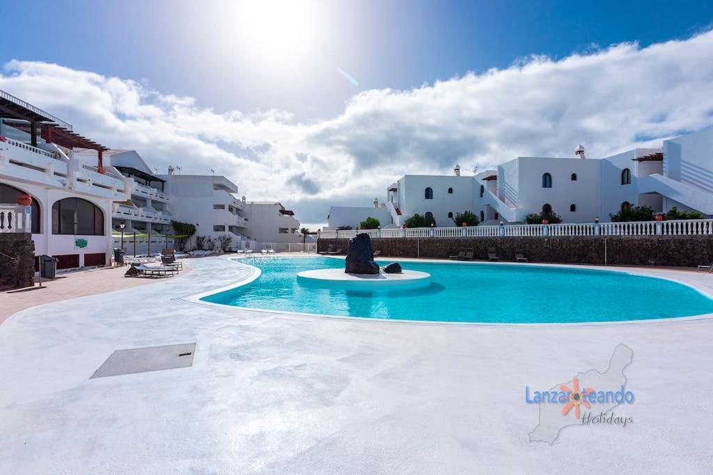 Vivienda Vacacional El Rinconcito Costa Teguise Exteriör bild